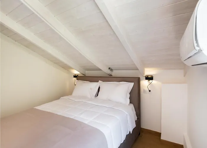 Pillow Apartman *